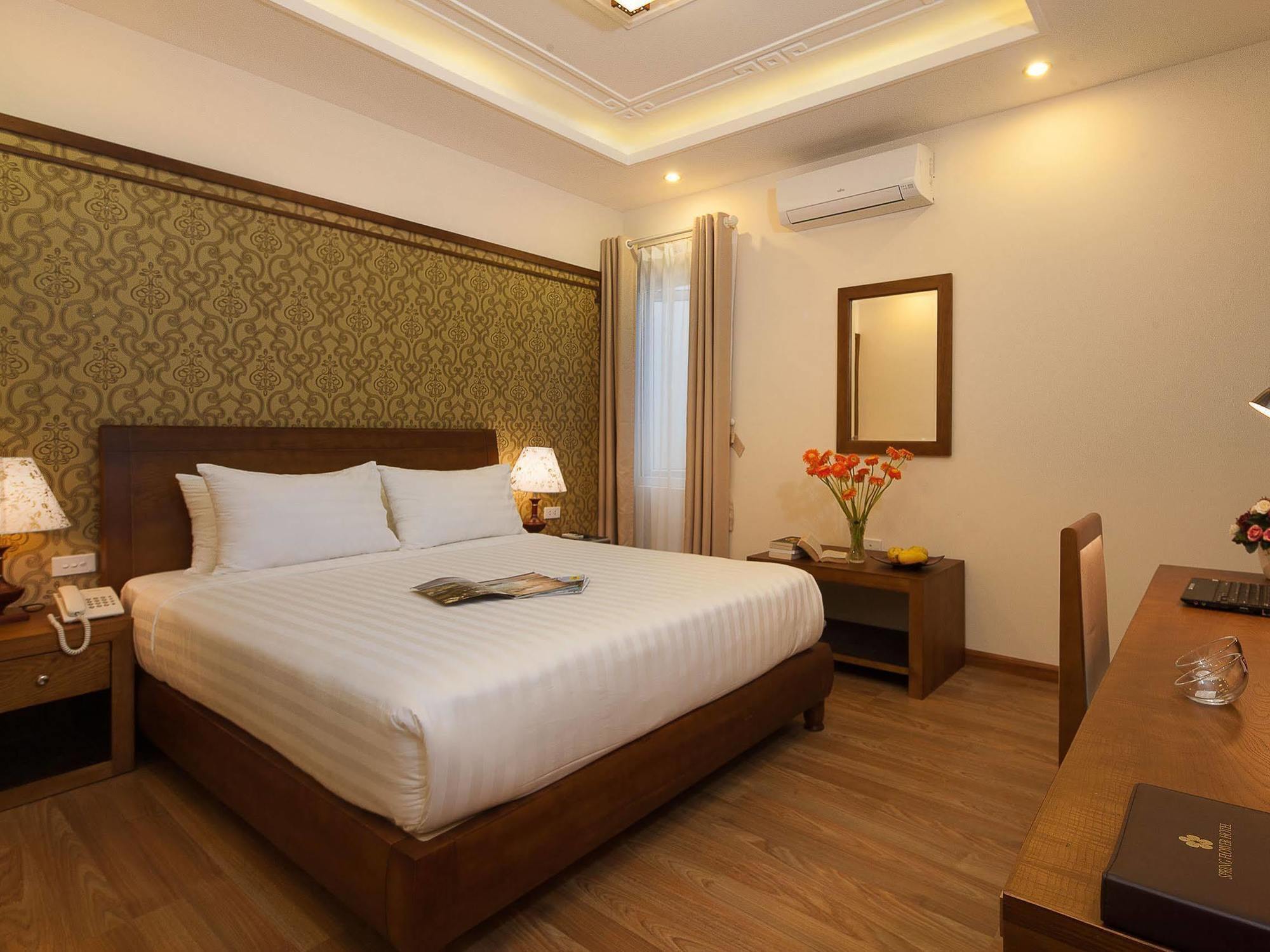 Khách sạn La Palm Hà Nội