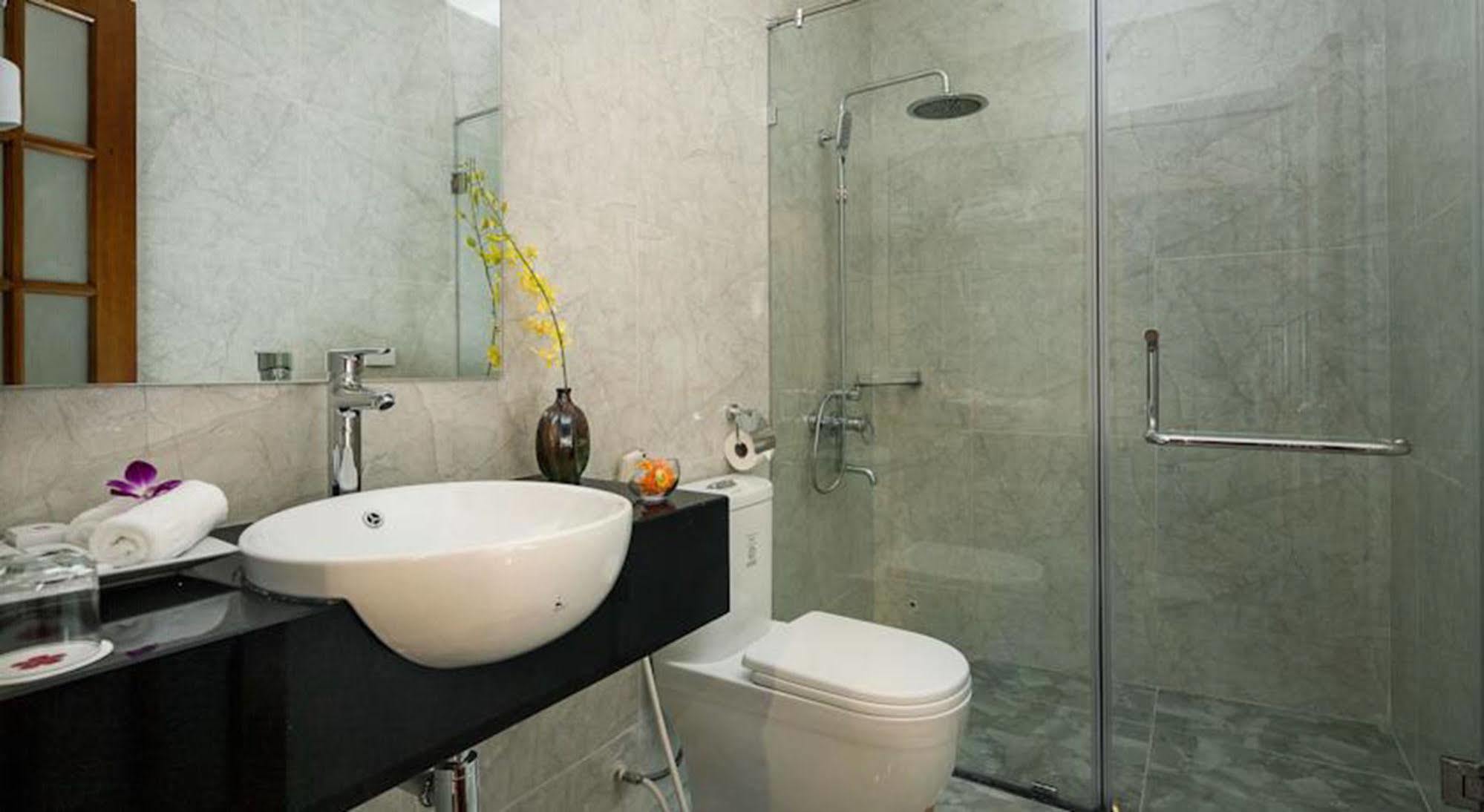 La Palm Khách sạn