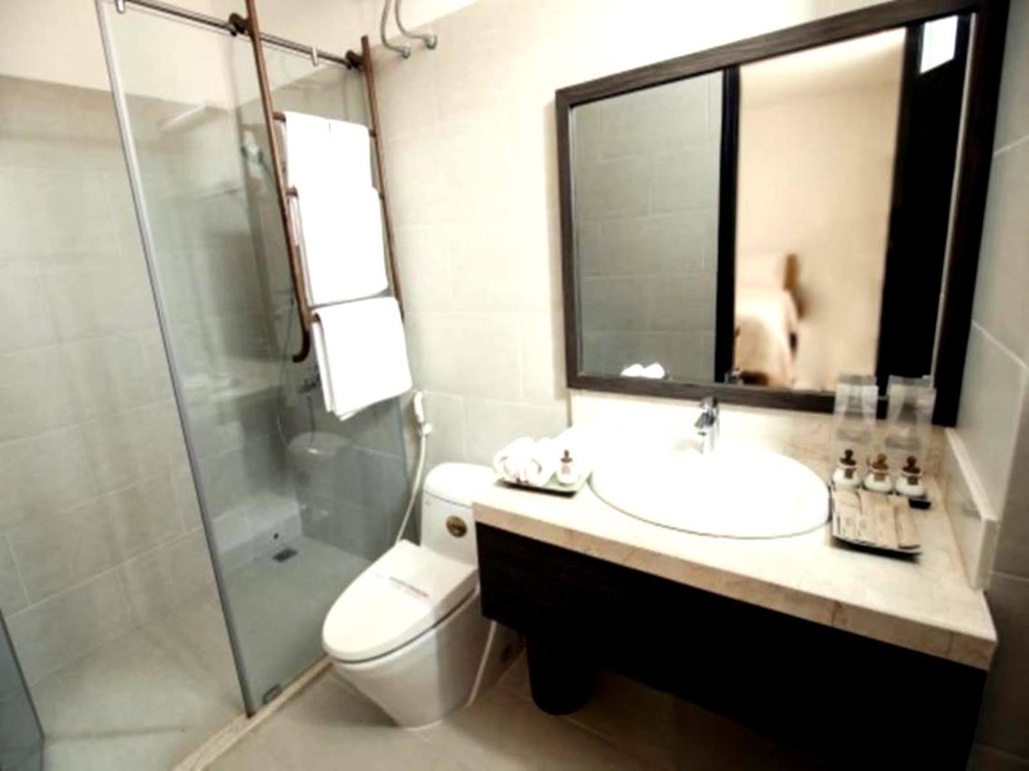Frangipani Boutique 3*
