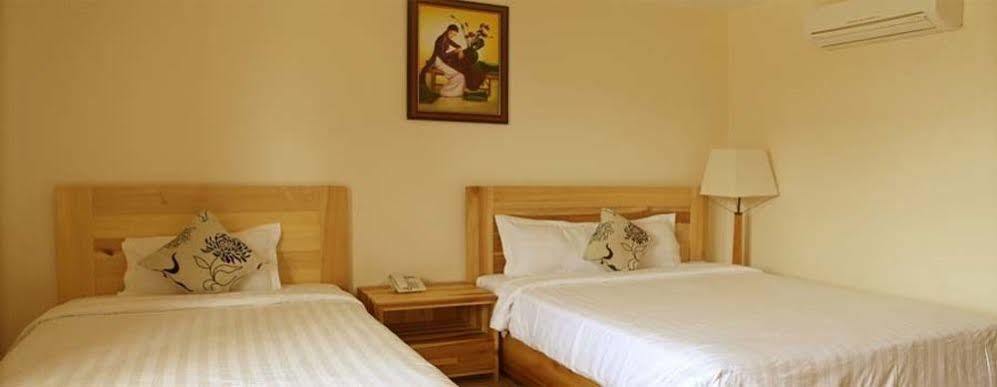 Aniise Hotel 3*