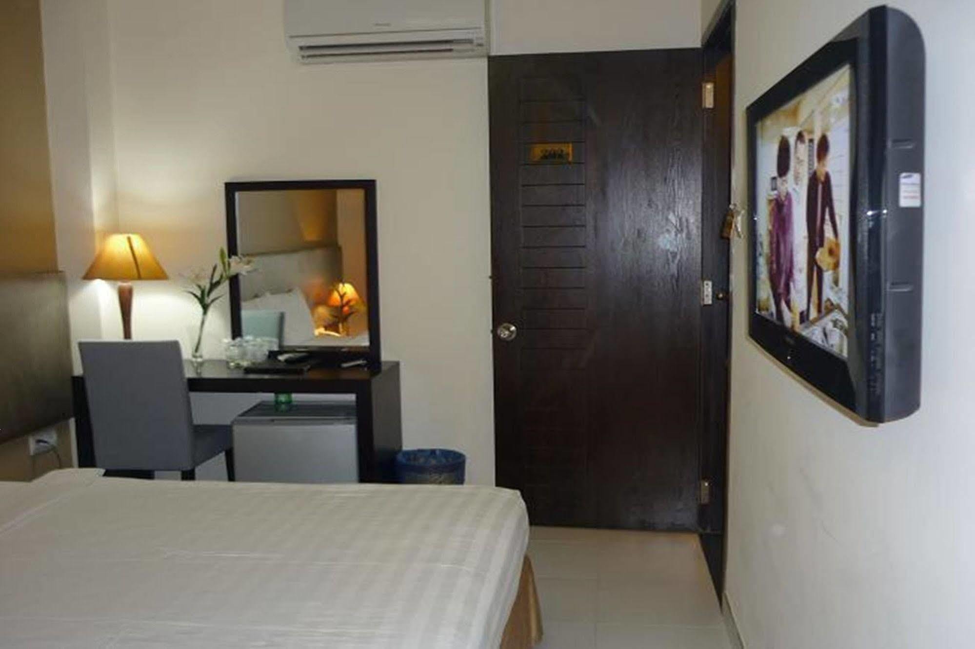 Centana Ben Thanh Hotel