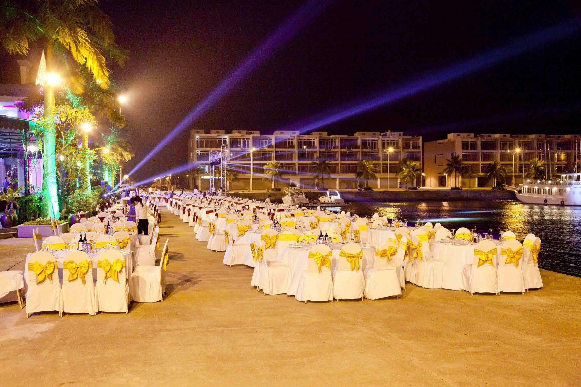 Hotel Tuan Chau Marina Ha Long