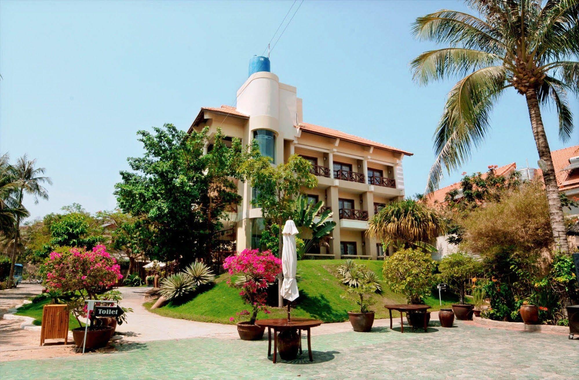 Thai Hoa Resort 3*