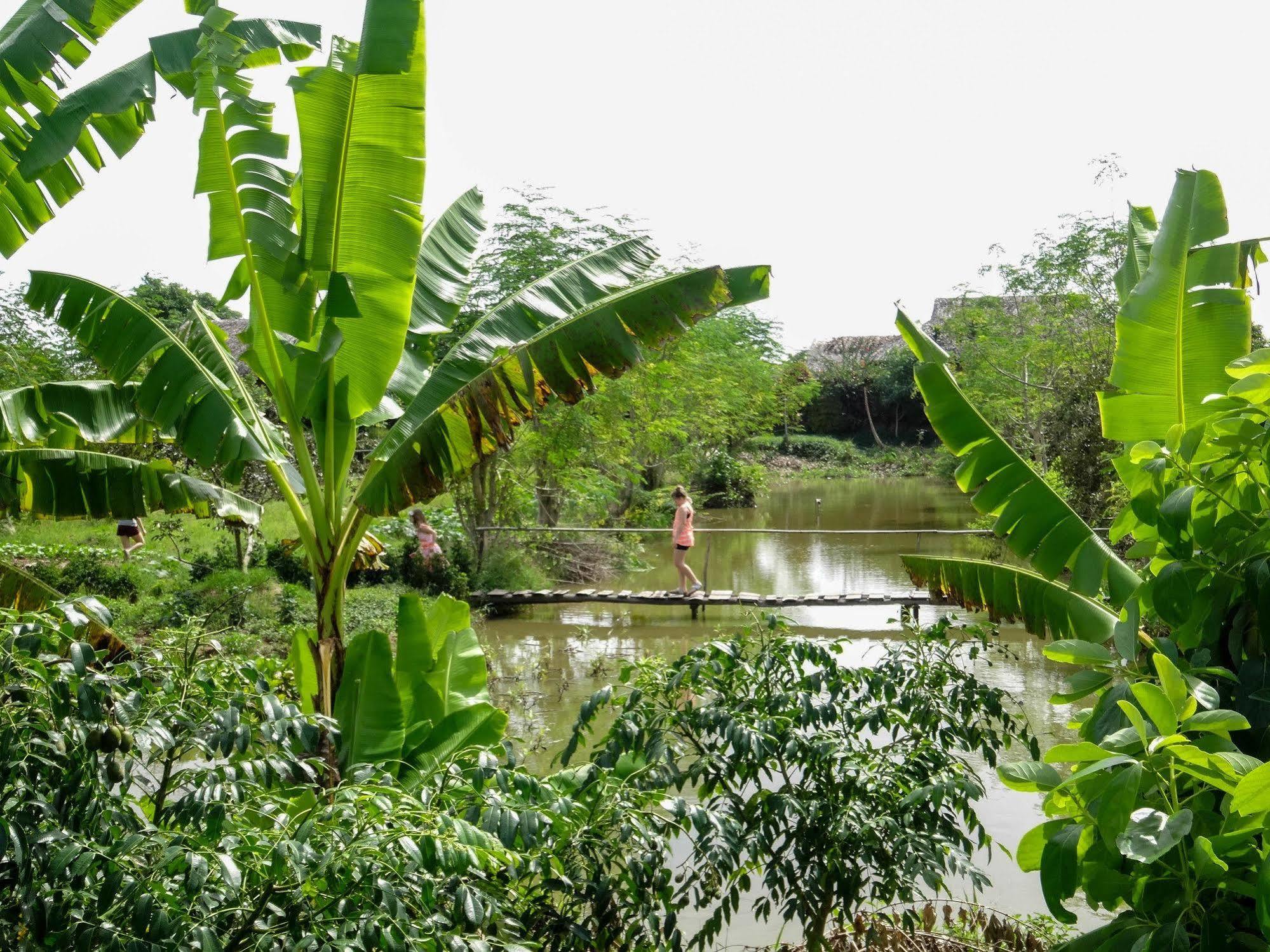 Mekong Riverside Boutique & 4*