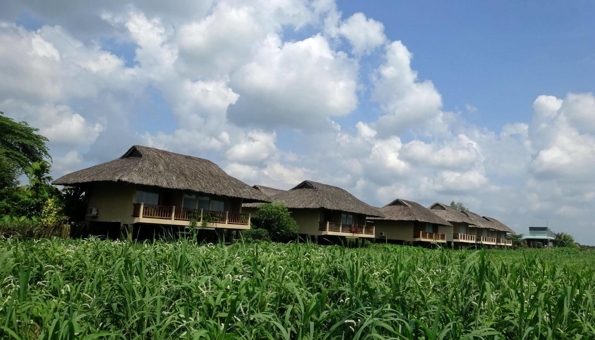 Mekong Riverside Boutique & 4*