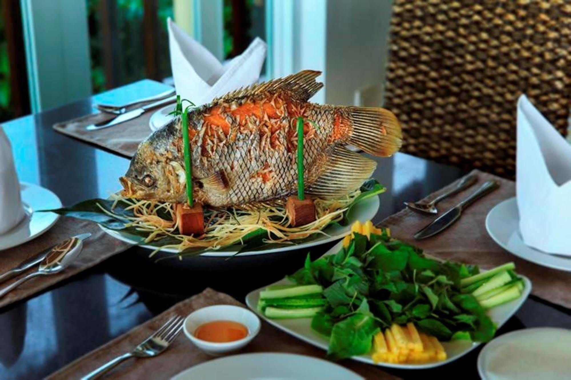 Mekong Riverside Boutique & Khu nghỉ mát 4*