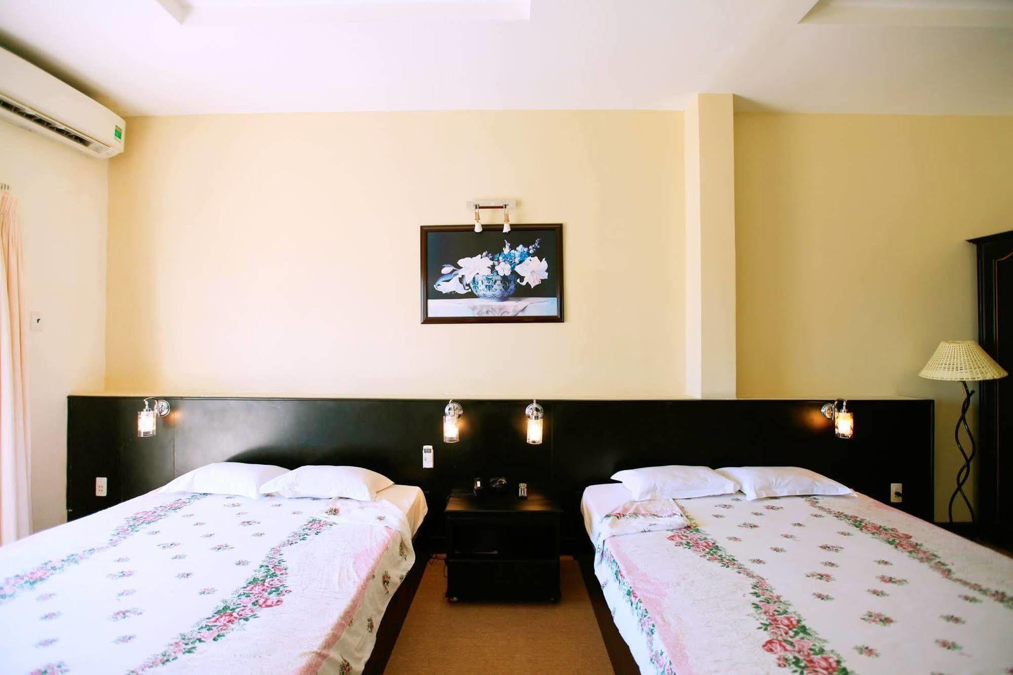 Hotel 7s Cuong Long Nha Trang