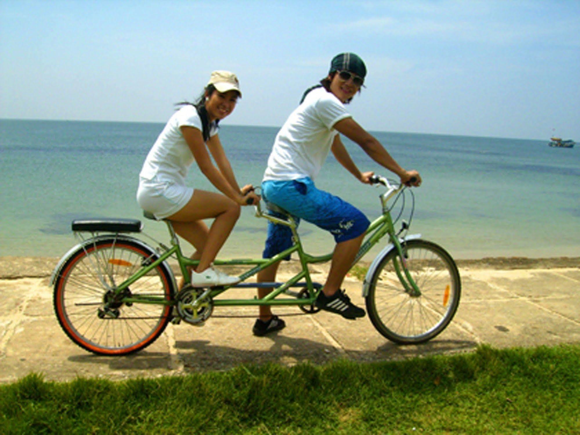 Resort Saigon & 4*