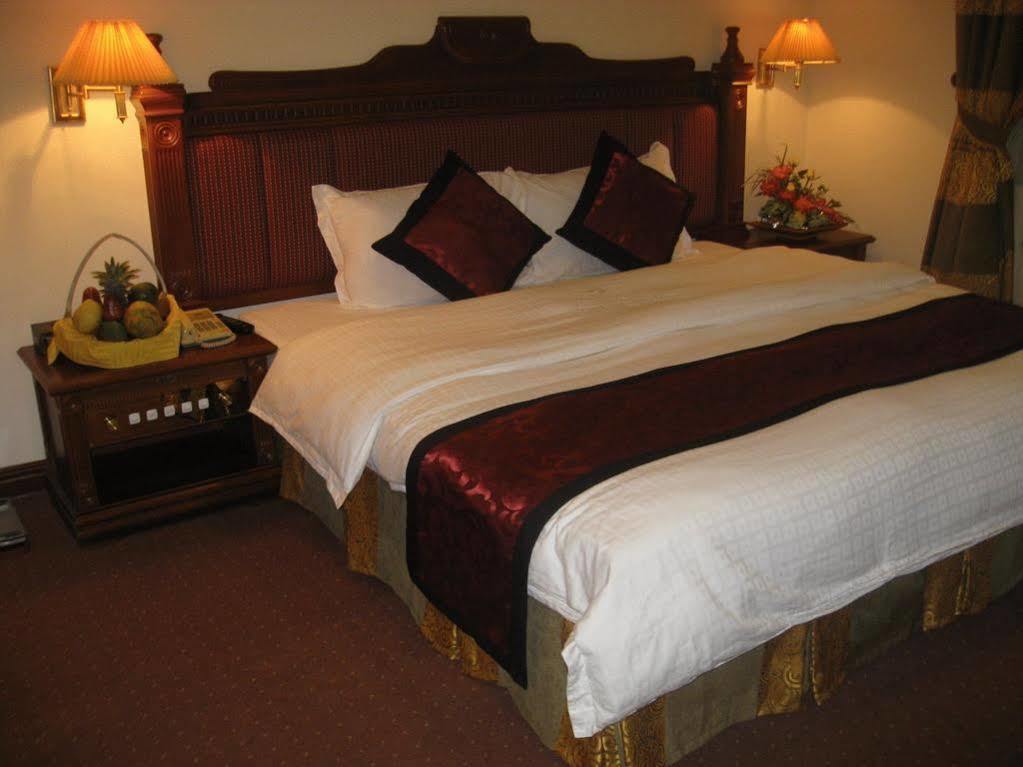 Central Hotel Hotel Quang Ngai