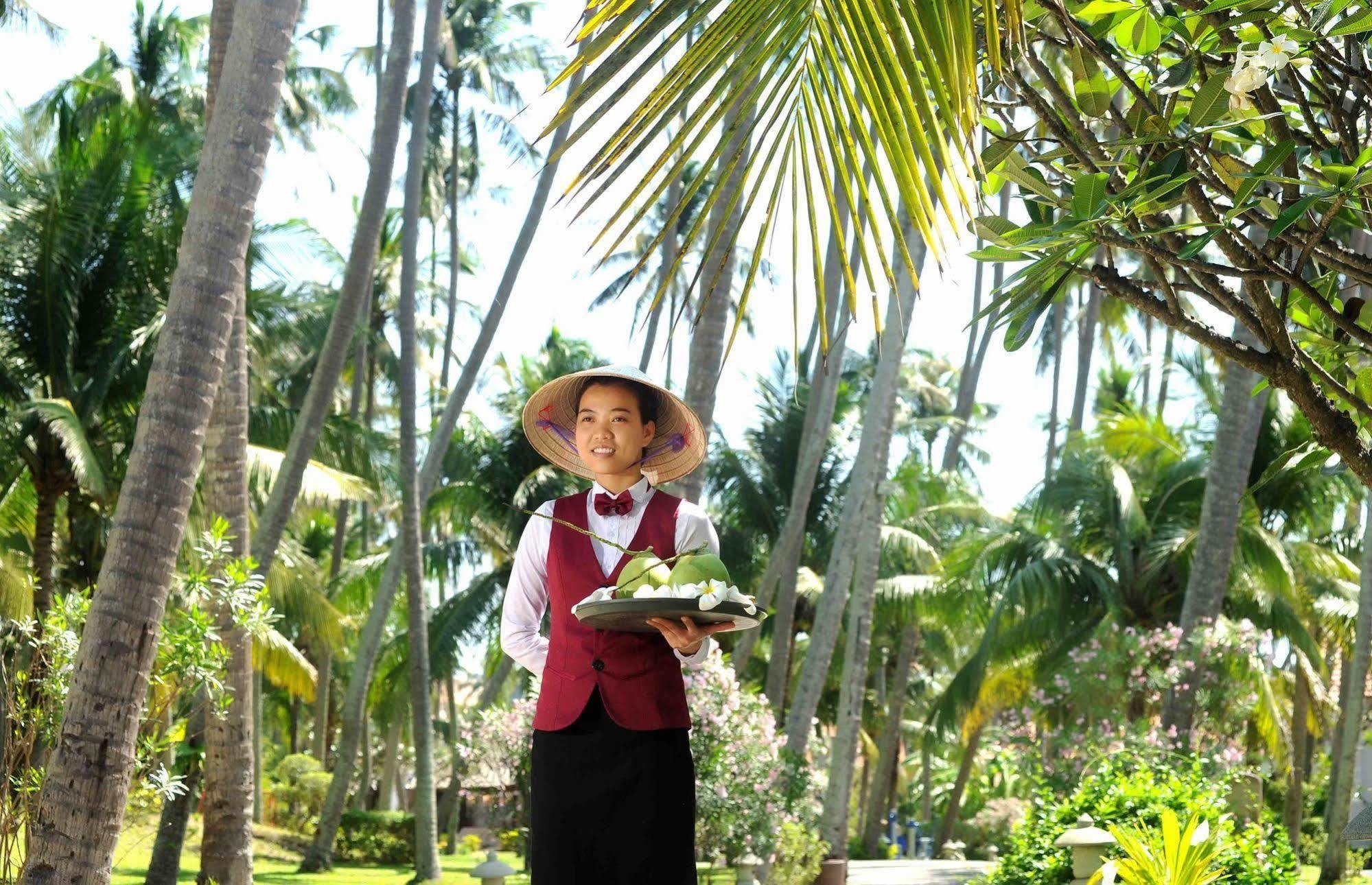 Muine Century & Resort Mũi Né
