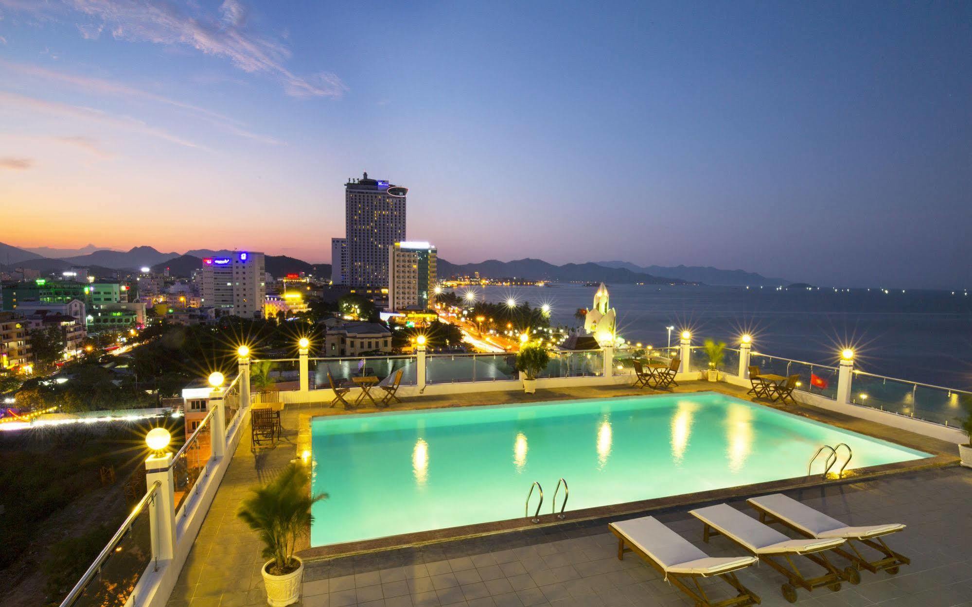 Hotel Happy Light Nha Trang