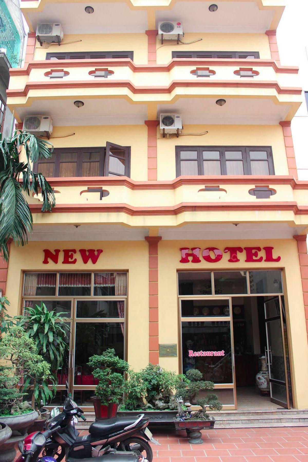 Le 3* Ninh Binh