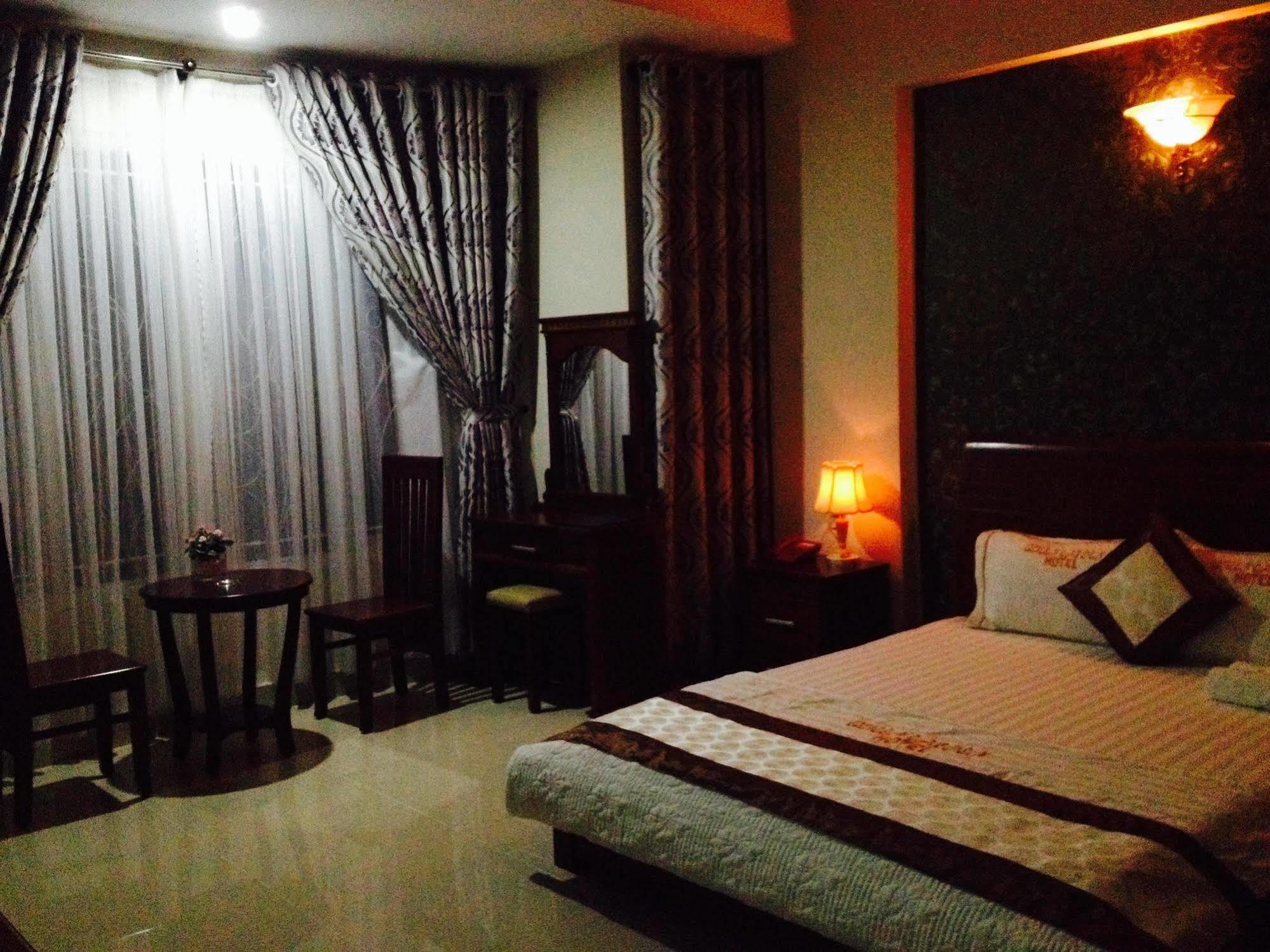 Queen Garden 3*