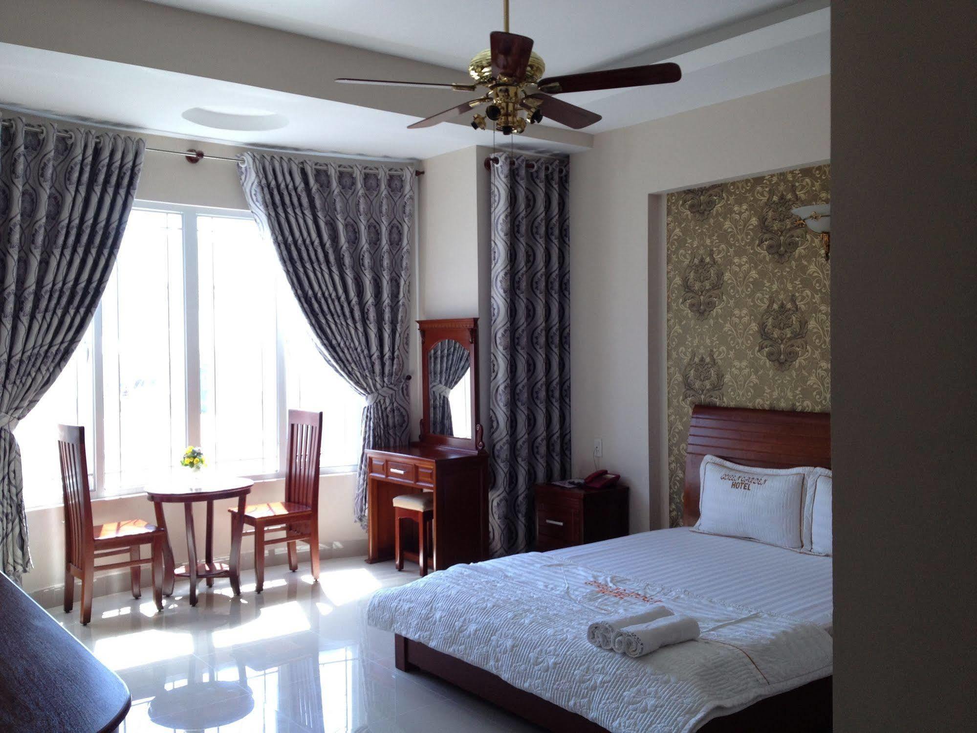 Queen Garden Hotel 3*