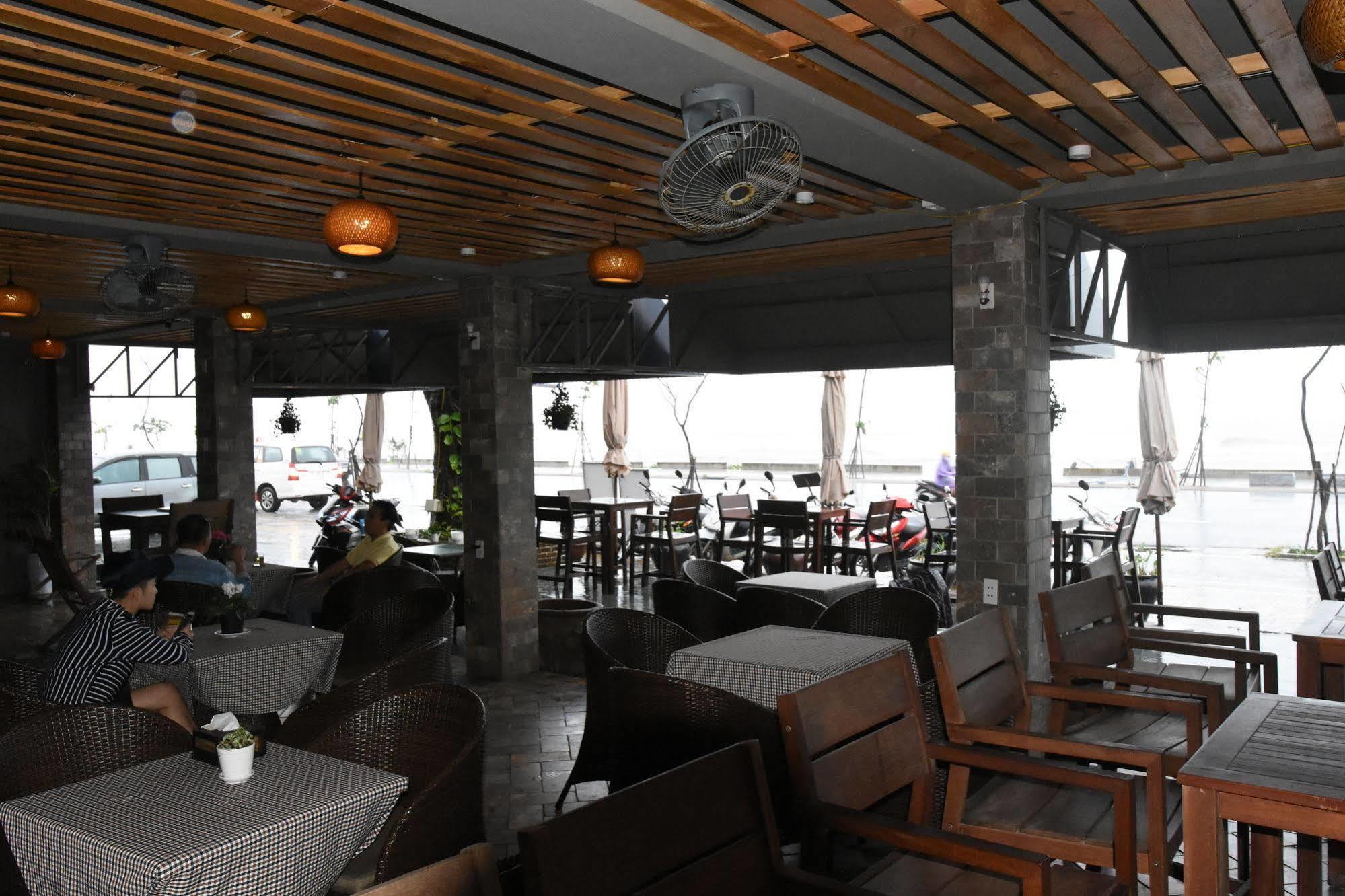 Hotel Jazz 3*