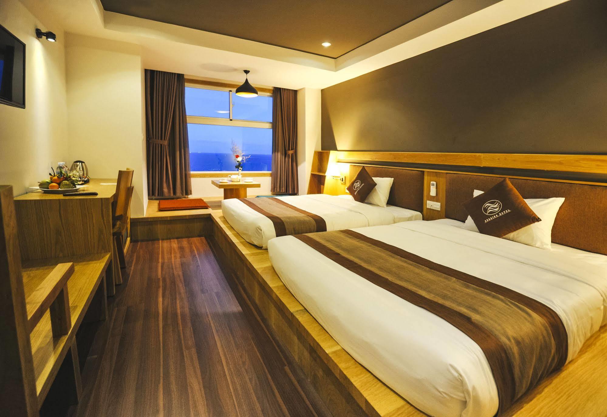 Hotel Seasing Boutique 4*