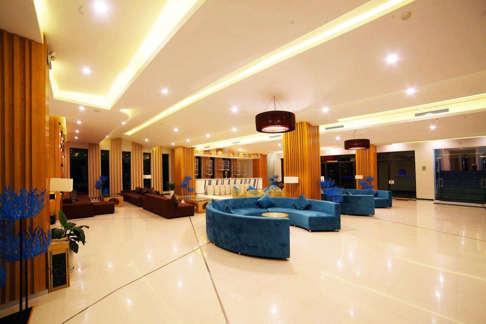 Hotel Dragon Sea 4*