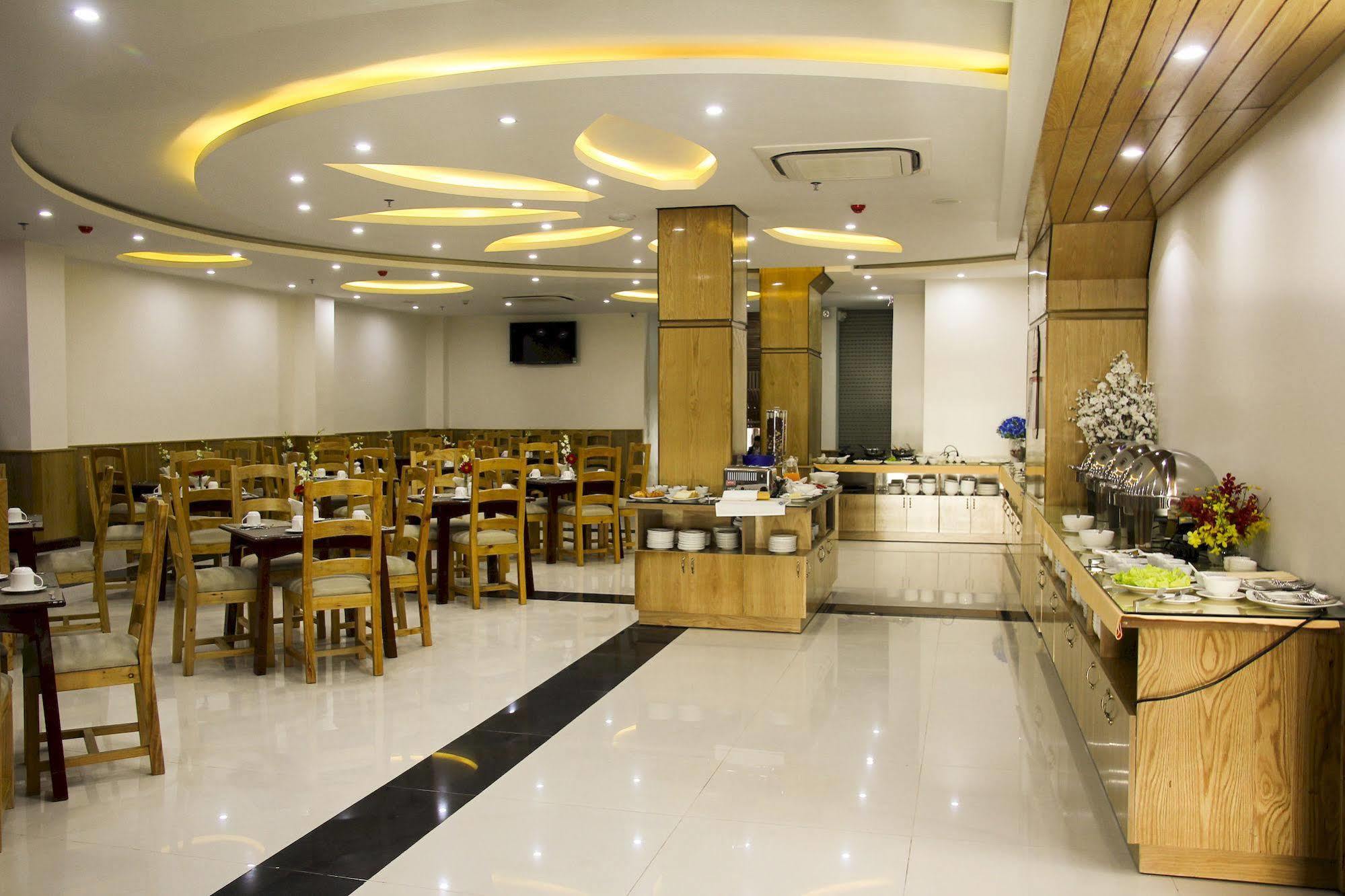 West 4* Cần Thơ