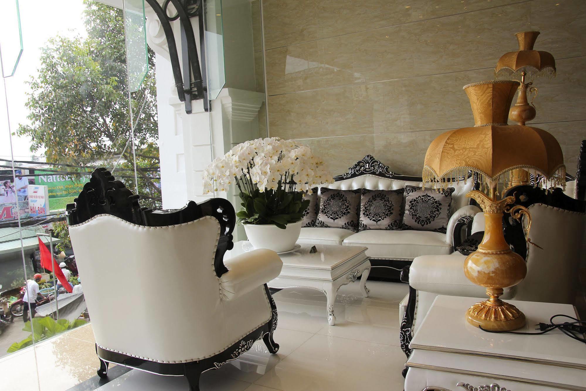 Hotel West Cần Thơ