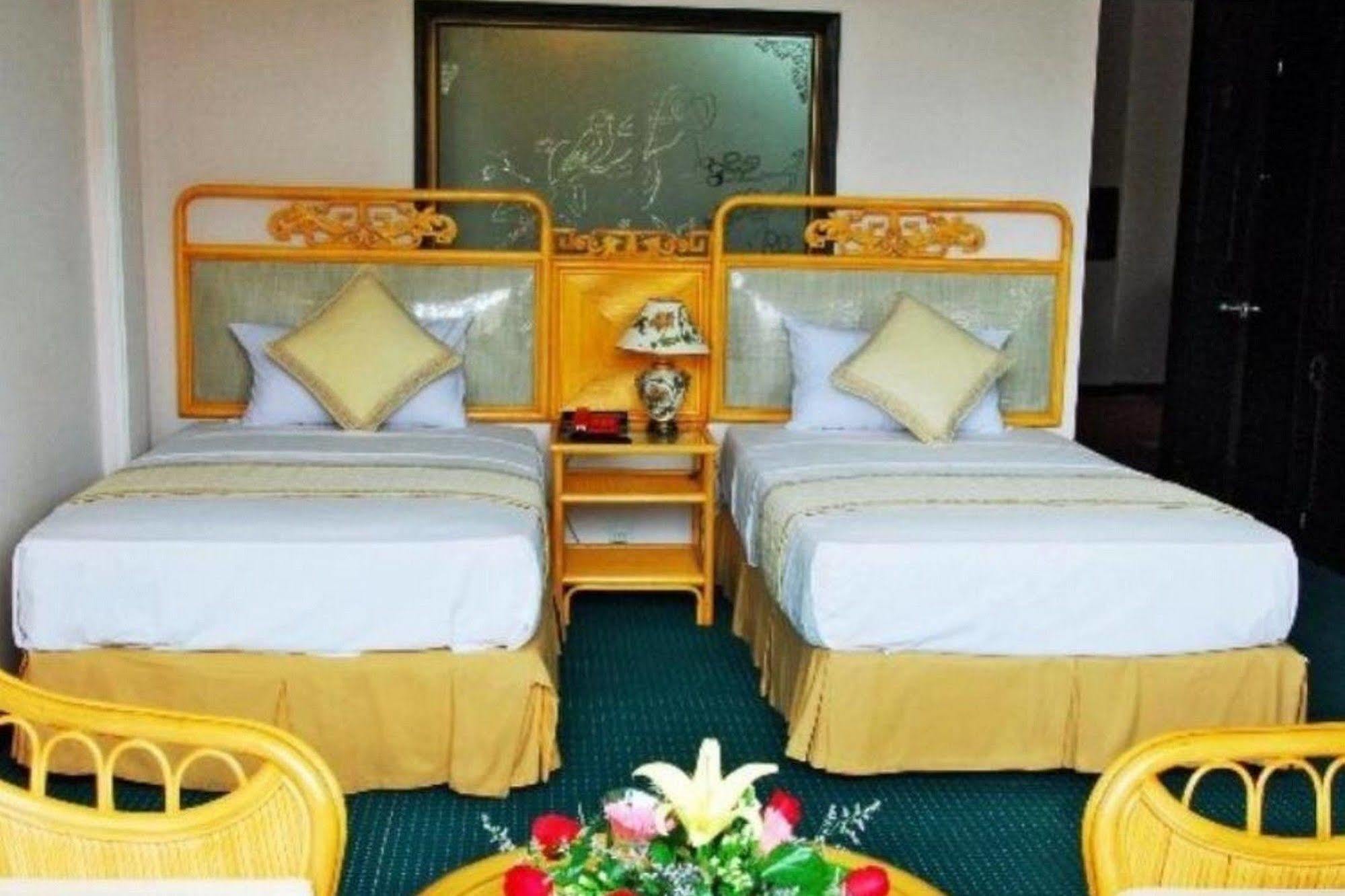Hotel Areca 2*