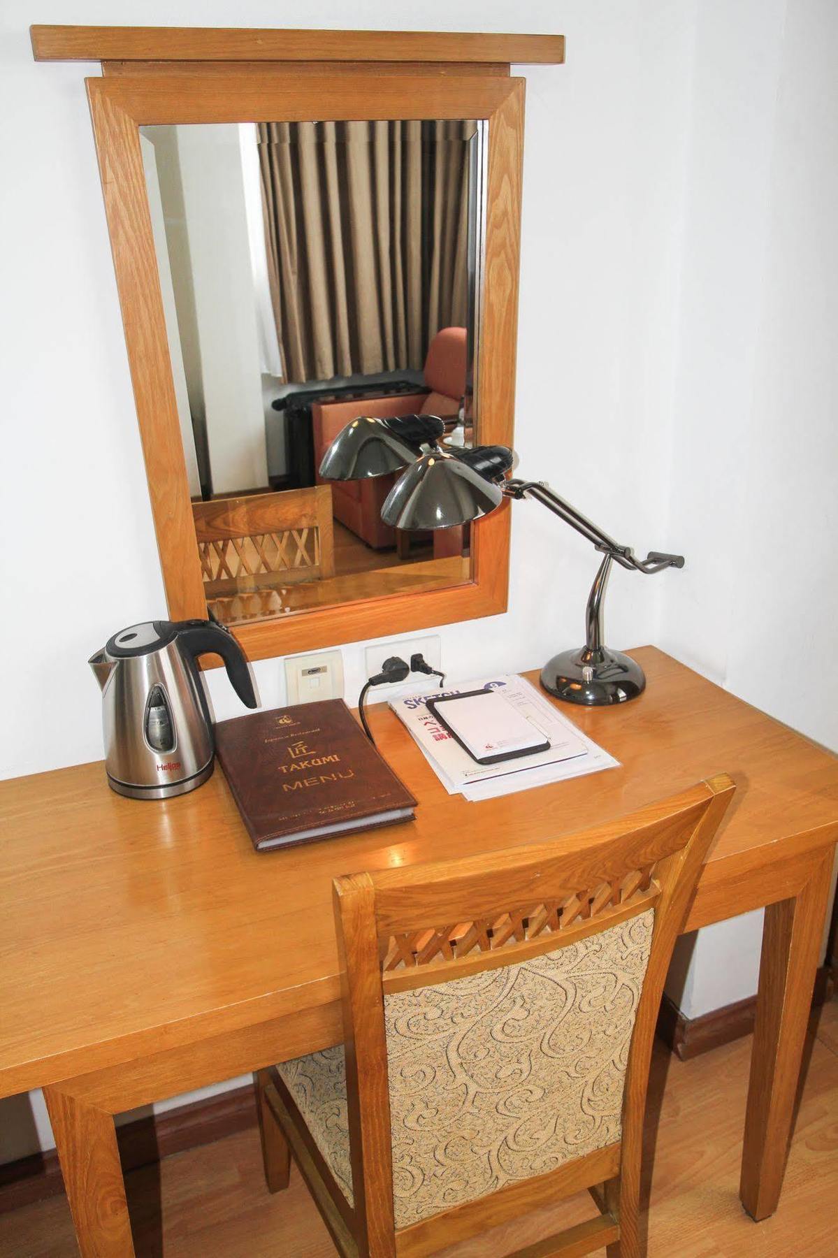 Cherry 2 Hotel 3*