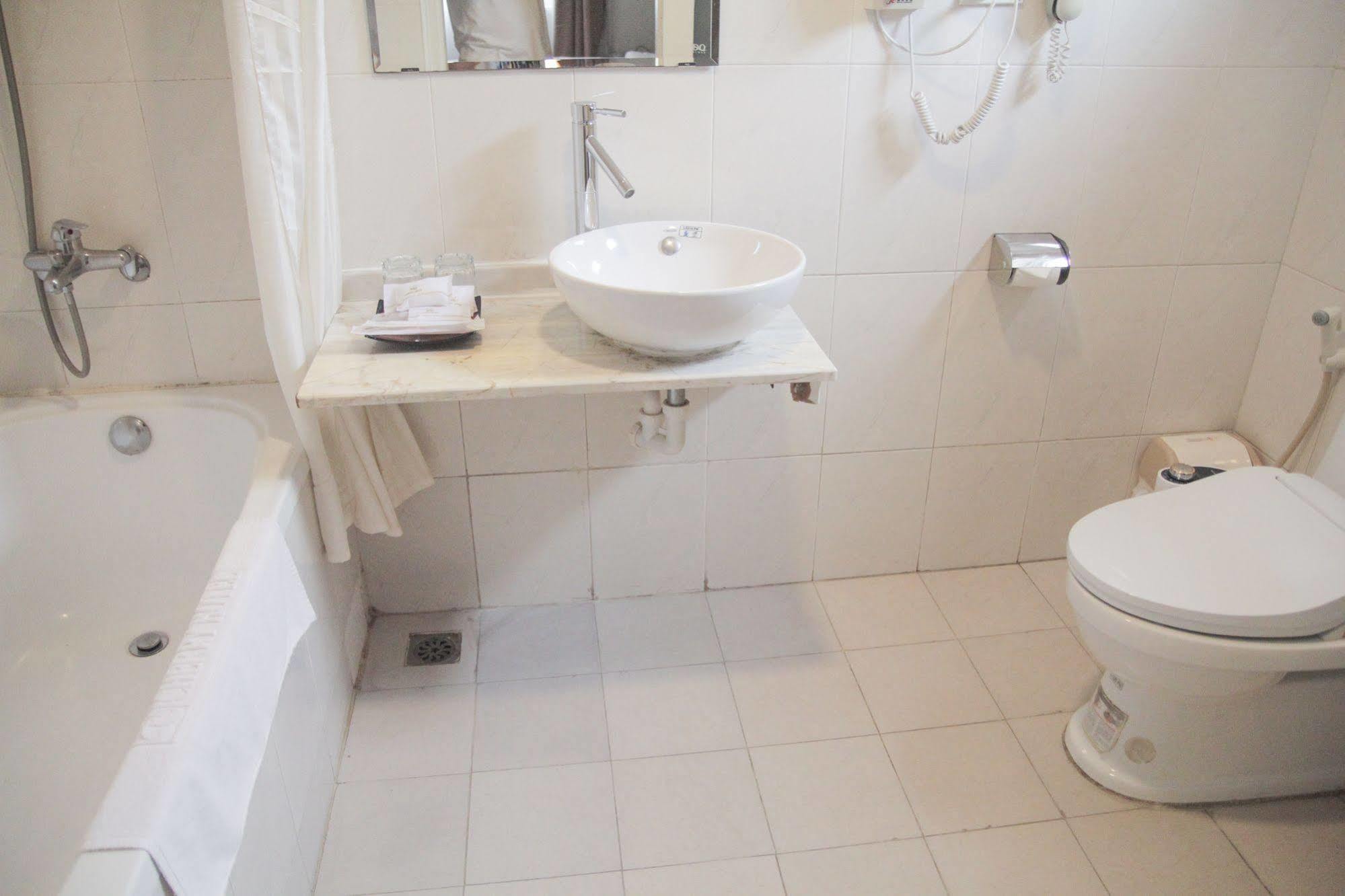 Hotel Cherry 2 Hanoi