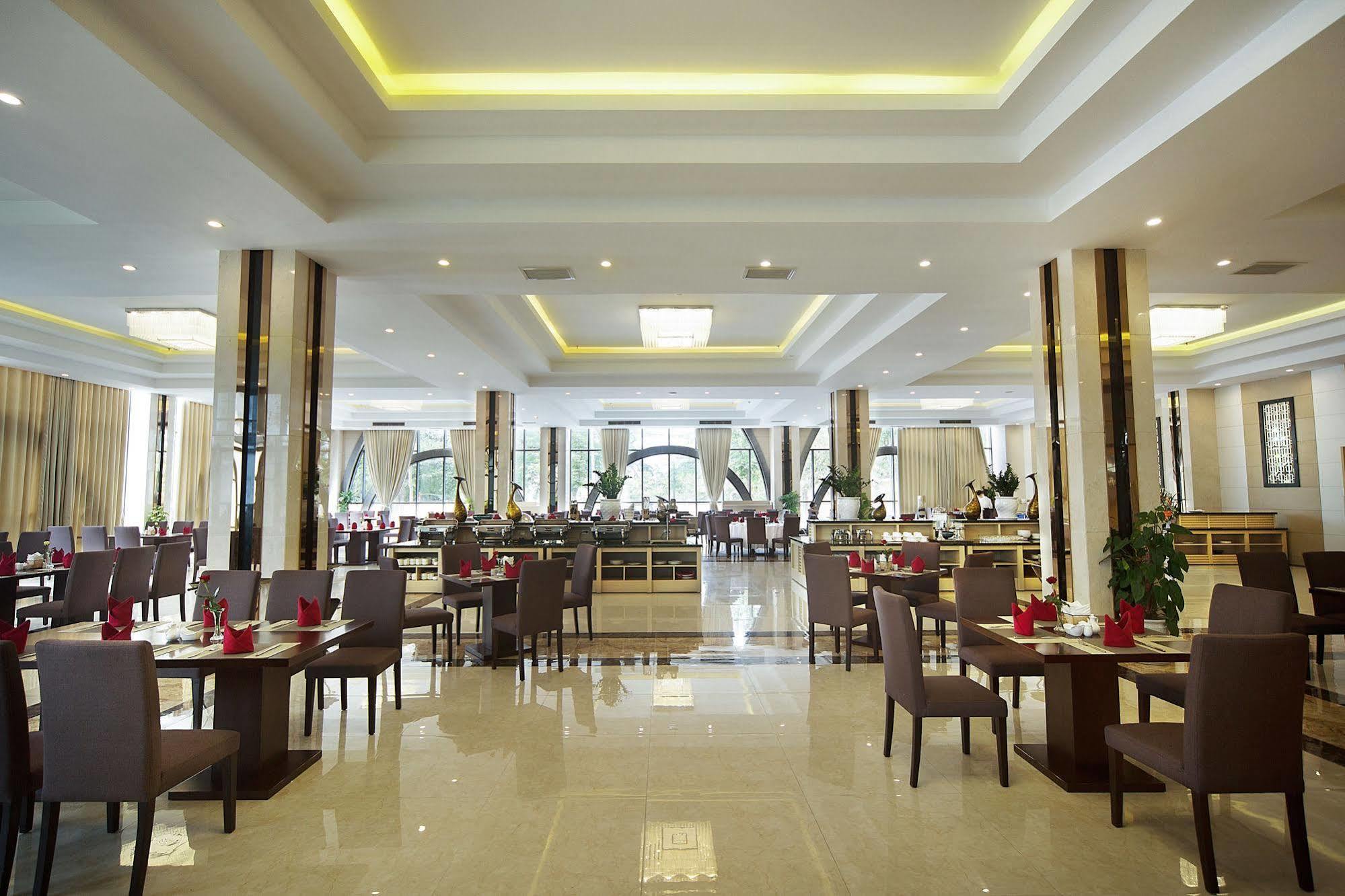 Hotel Muong Thanh Grand Quang Nam 4*