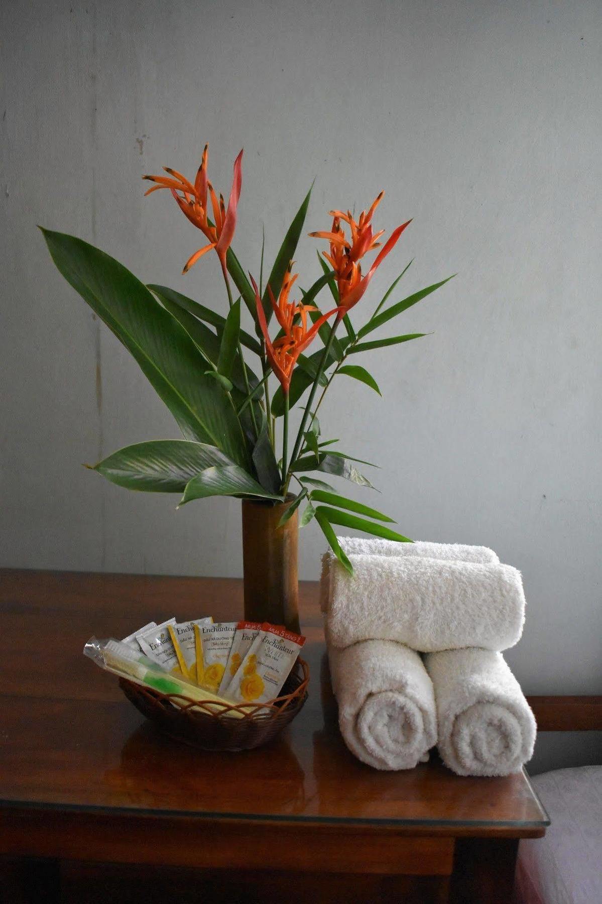 Mekong Rustic 2*