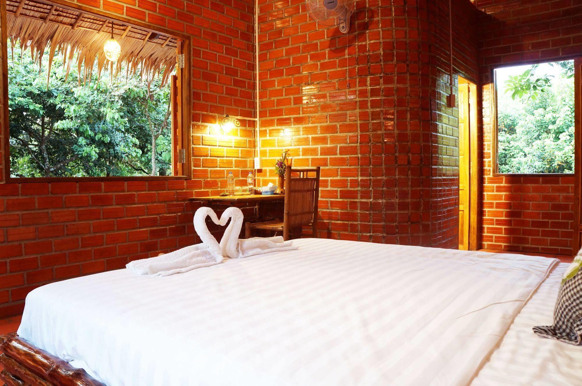 Hotel Mekong Rustic 2*