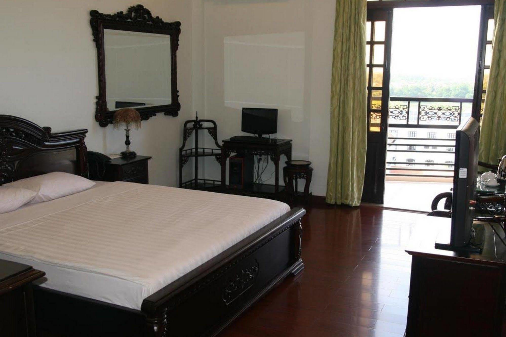 Hotel Thai Binh Ii 2*