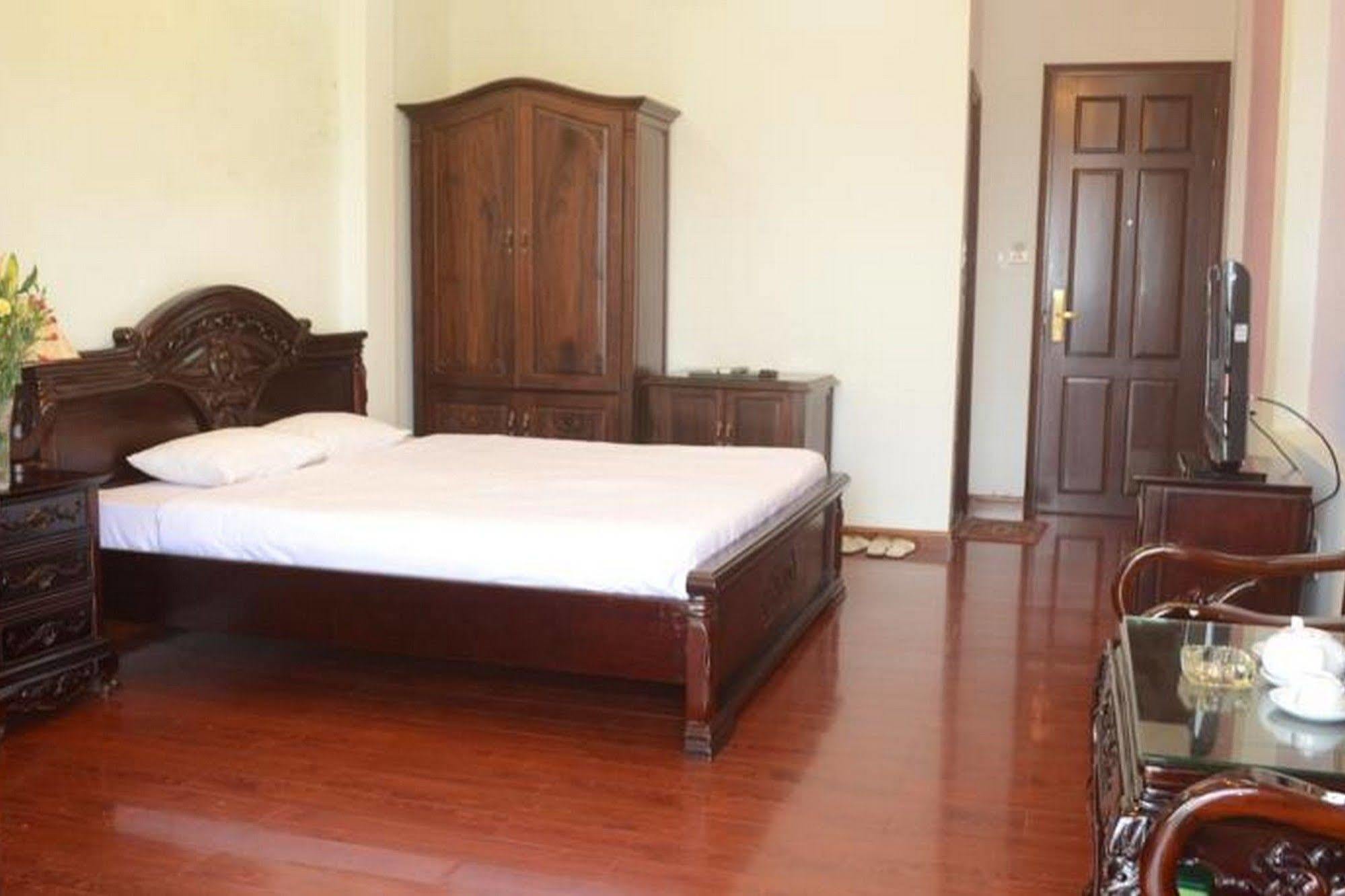 Hotel Thai Binh Ii 2*
