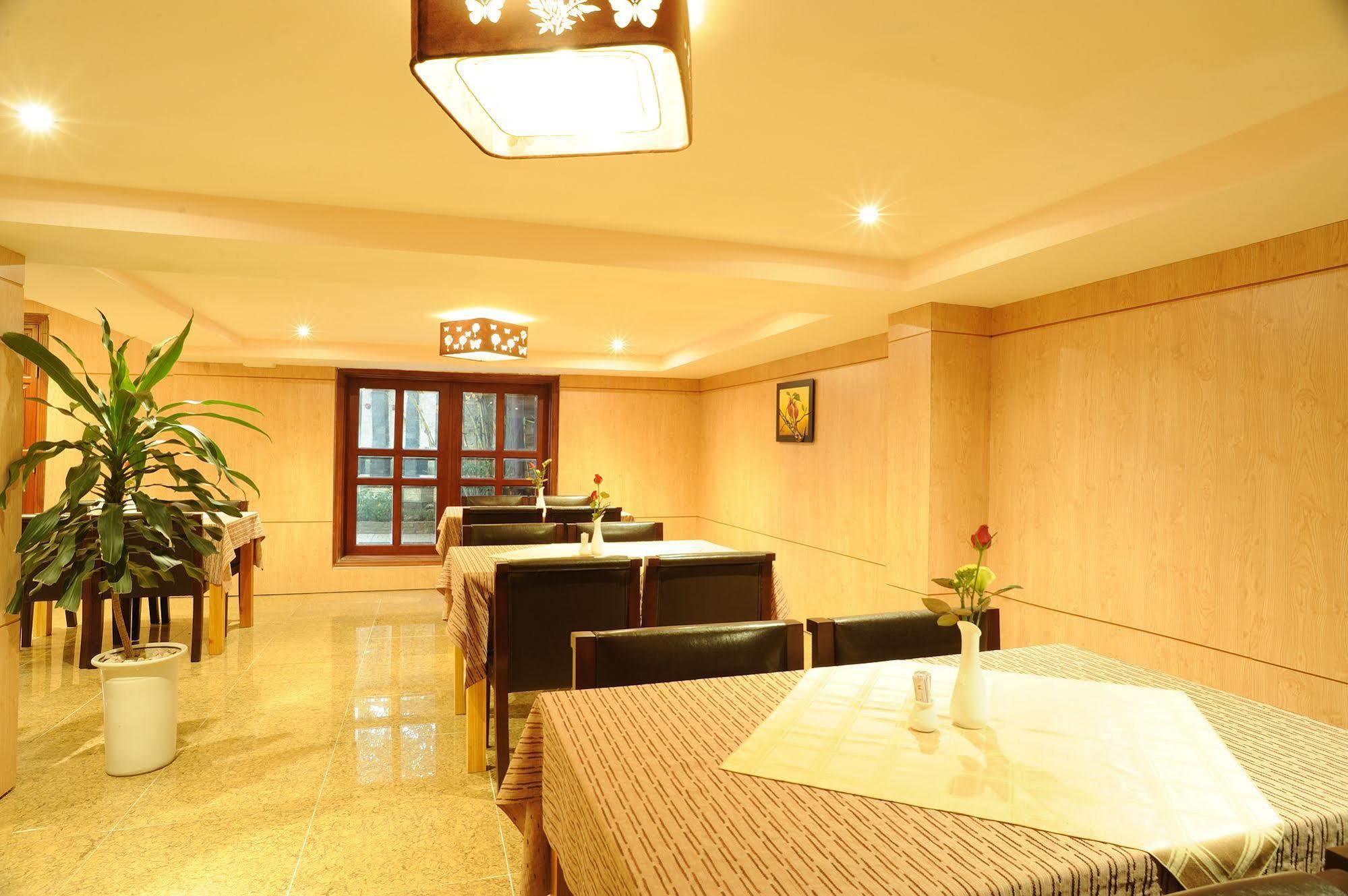 Hotel Hoang Yen Thuan An