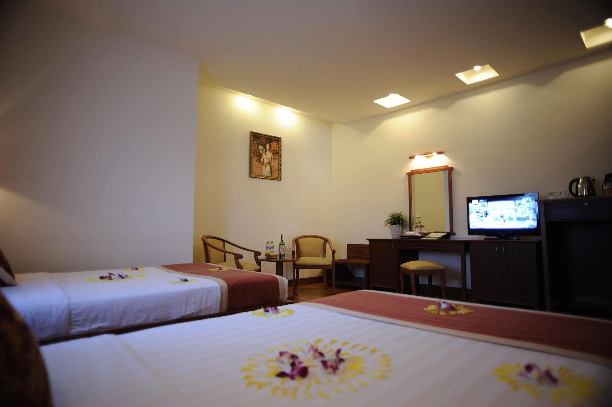 Hoang Yen 3* Thuan An