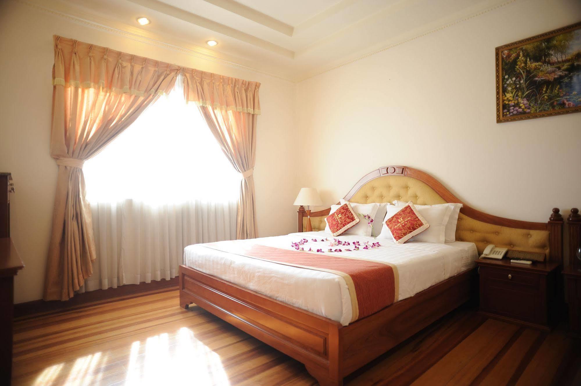 Hoang Yen Hotel