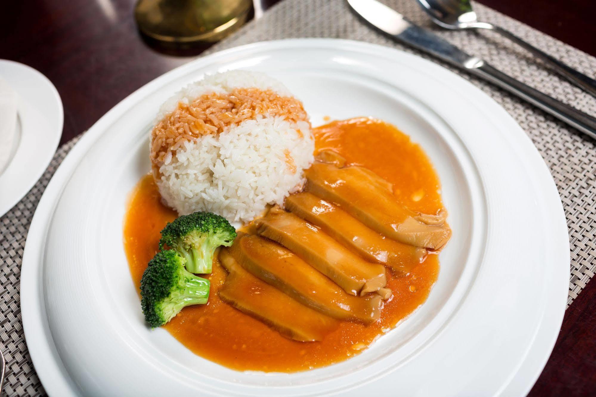 Royal Halong 4*