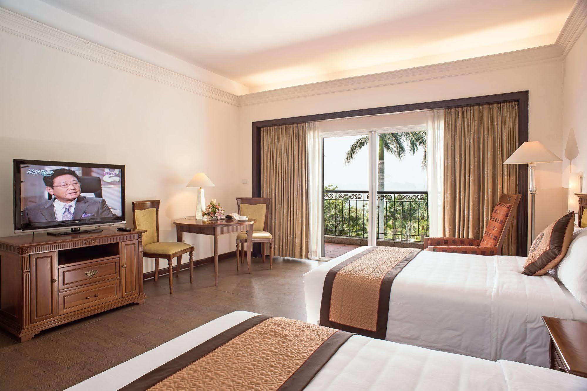Royal Halong Hotel Ha Long