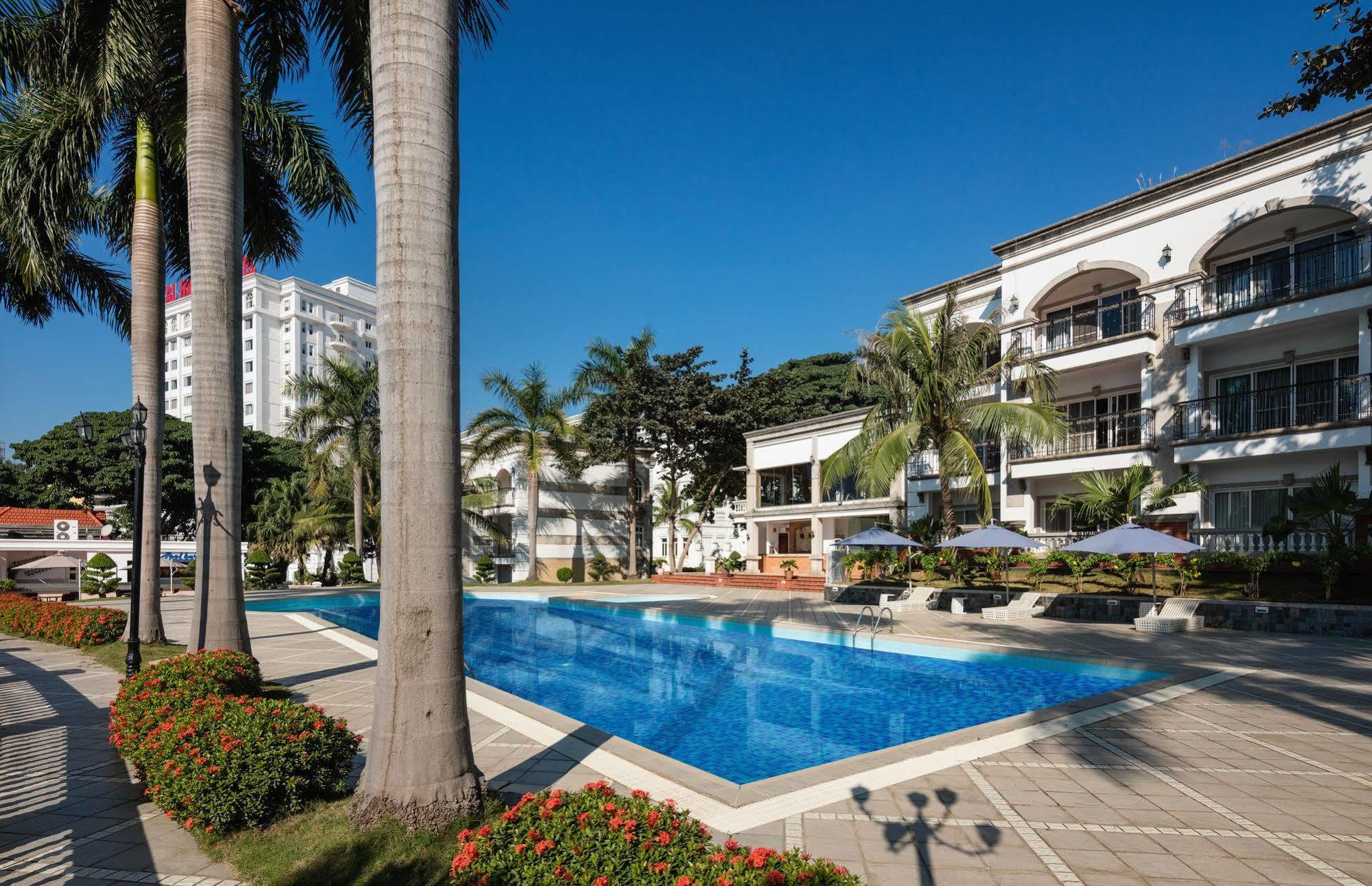 Royal Halong 4* Ha Long