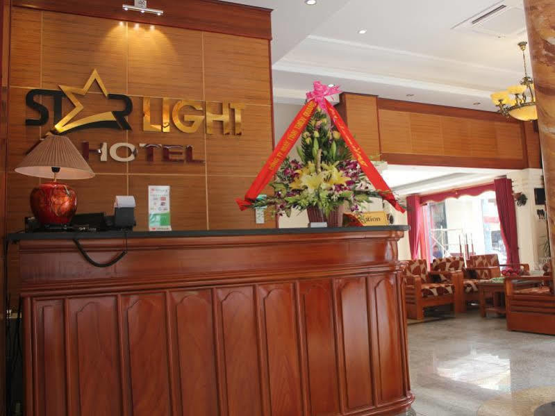 Khách sạn ánh Sao