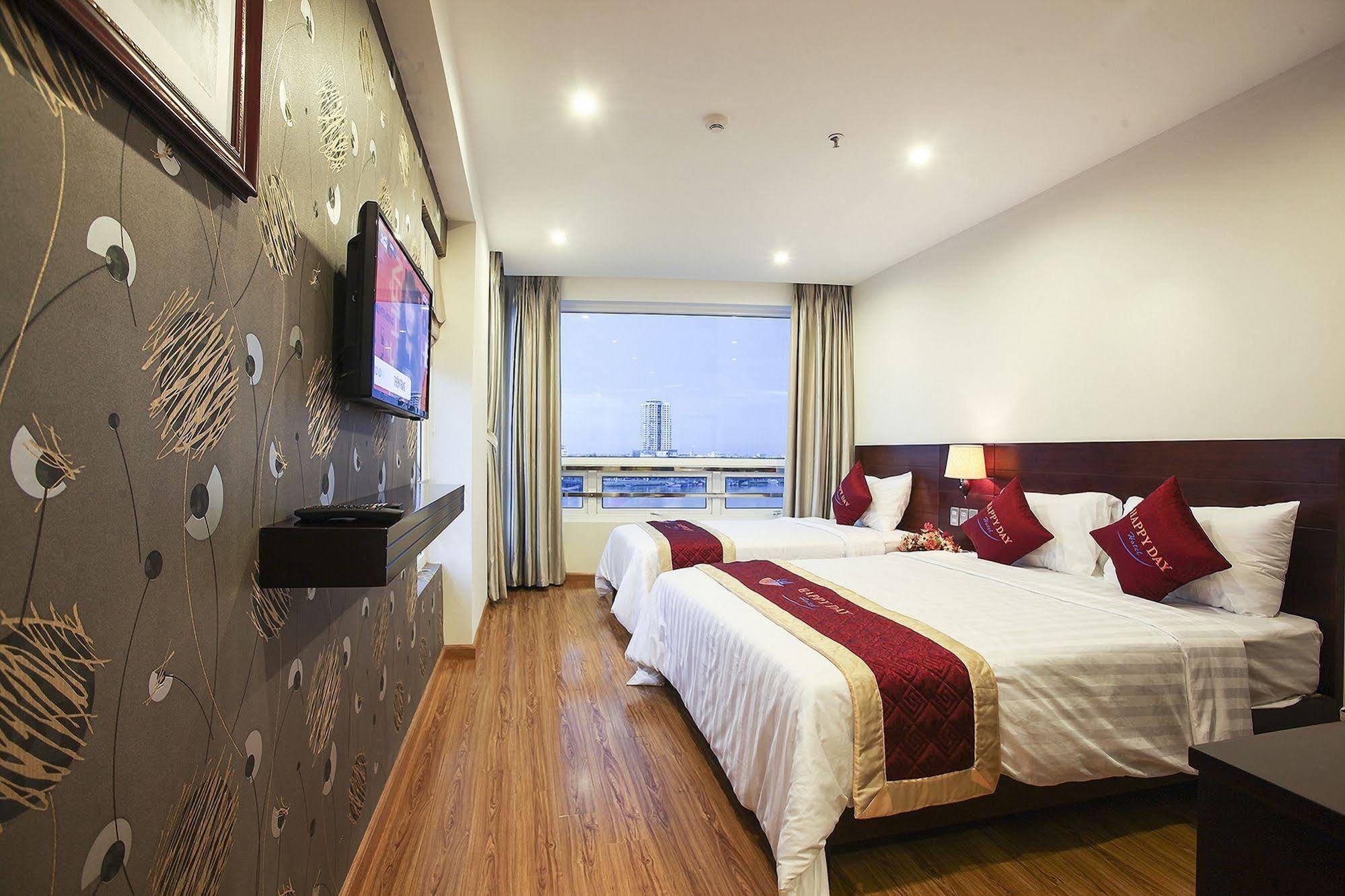 Happy Day Riverside & By Haviland Hotel