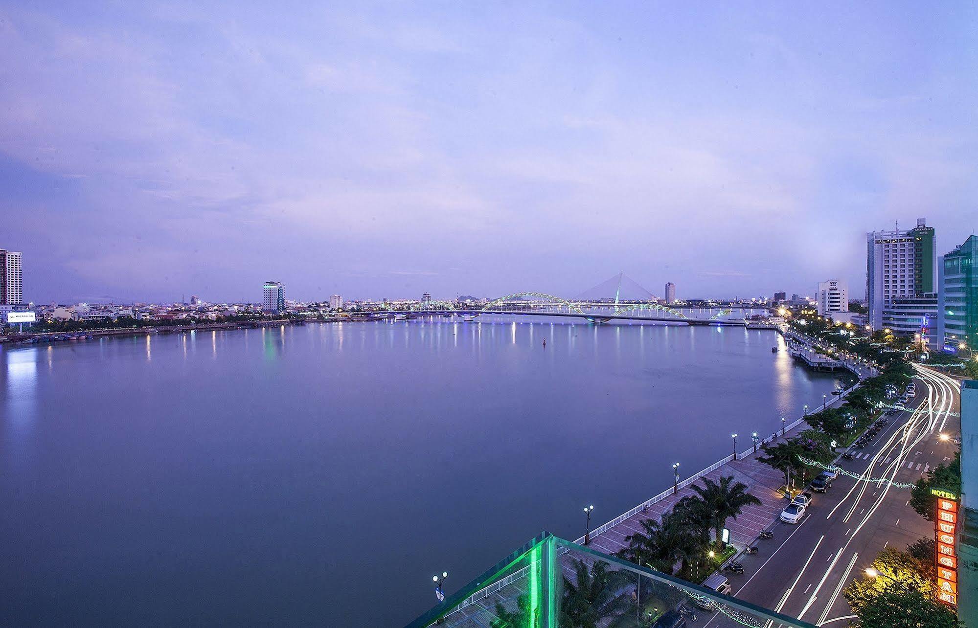 Happy Day Riverside & By Haviland 3* Da Nang