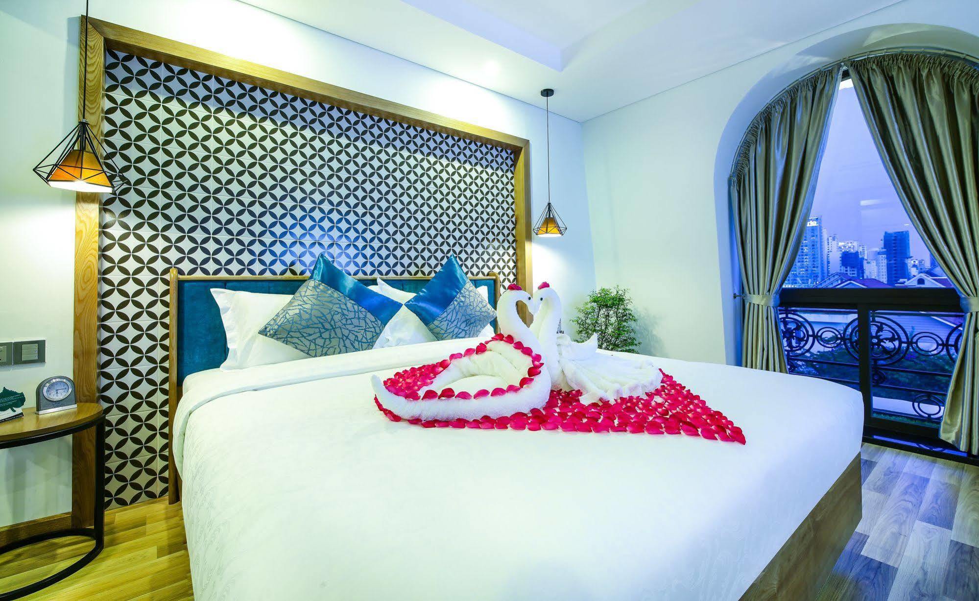 Capital O 781 Brilliant Majestic Hotel