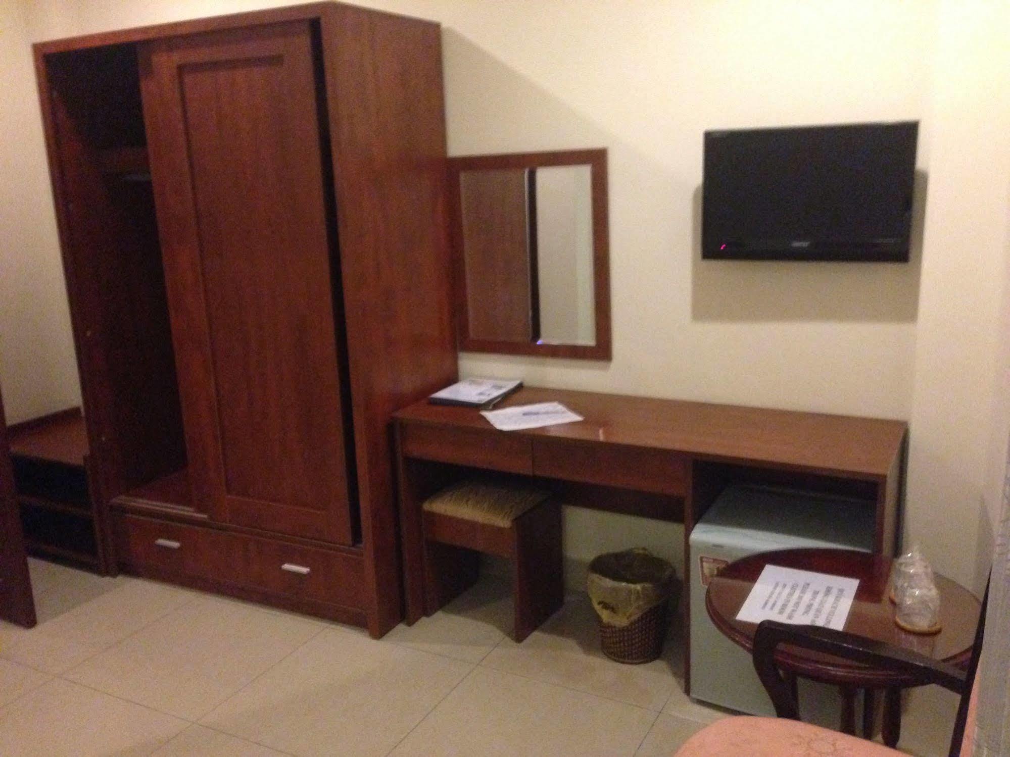 Golden Star Hotel 3*