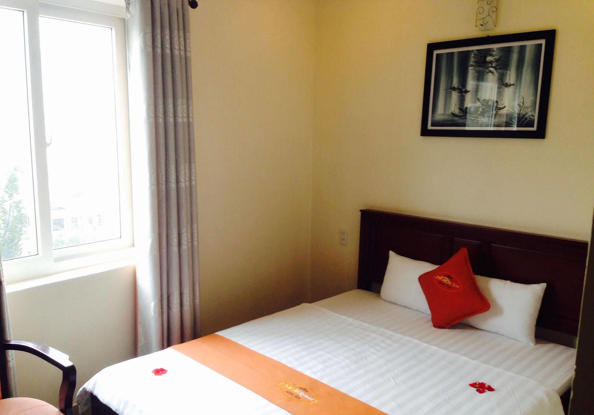 Hotel Golden Star Hue