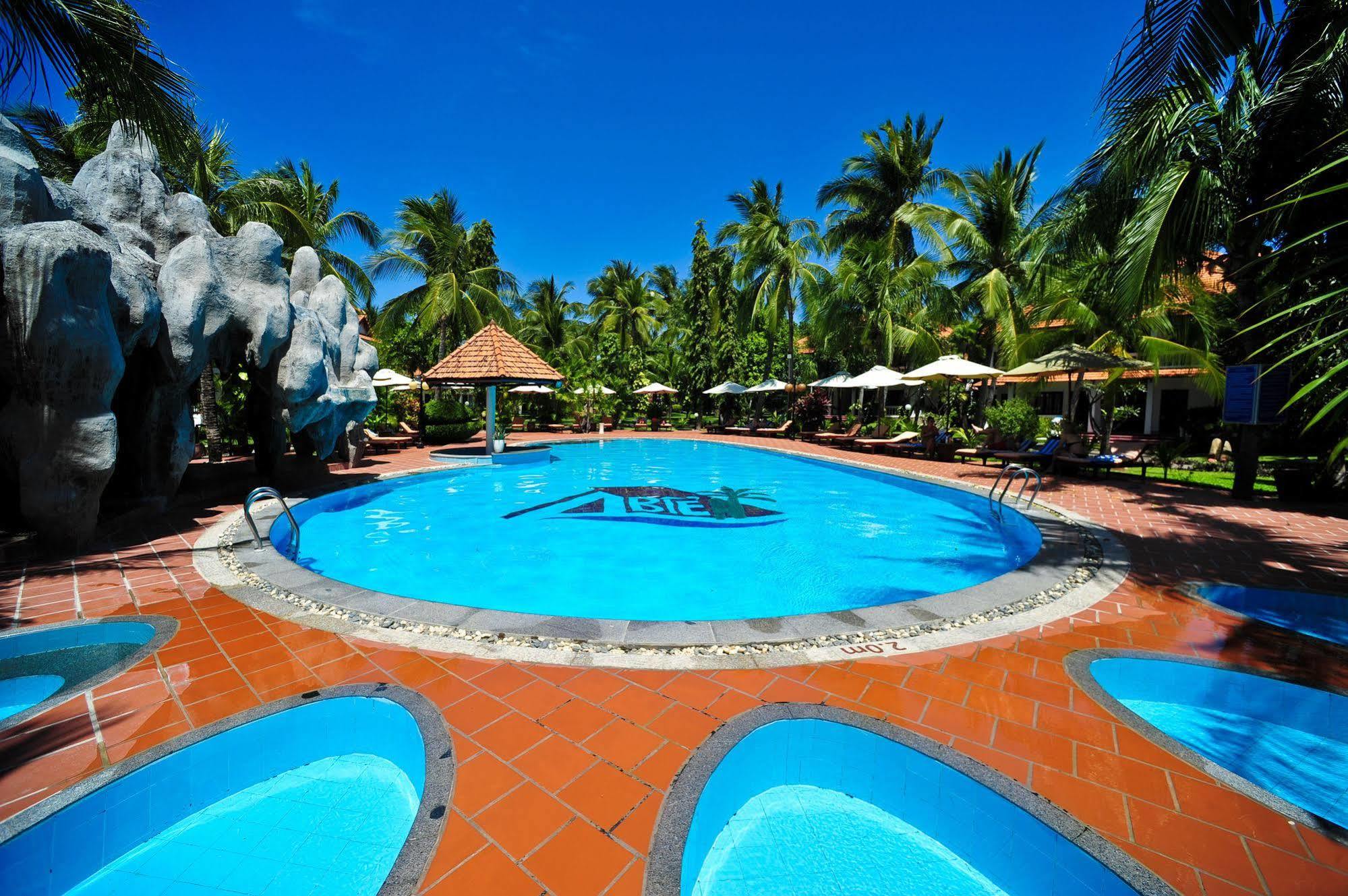 Four Oceans - Bon Bien Resort Mui Ne
