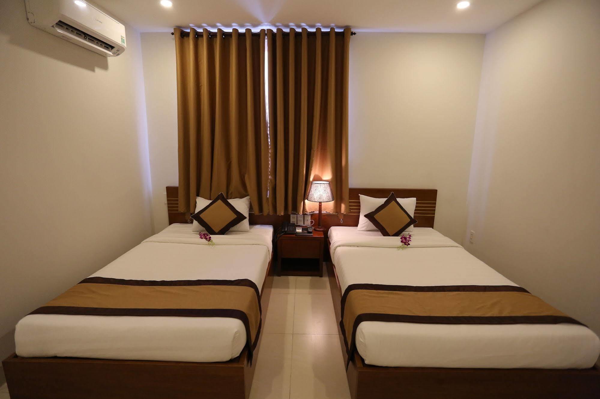 Golden Light 4* Đà Nẵng