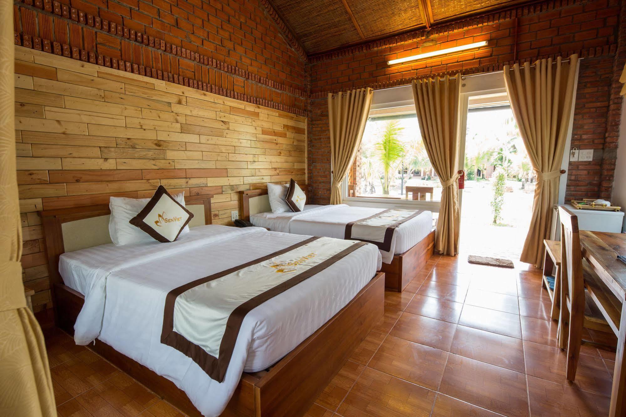 Sen Viet Resort, Sport &