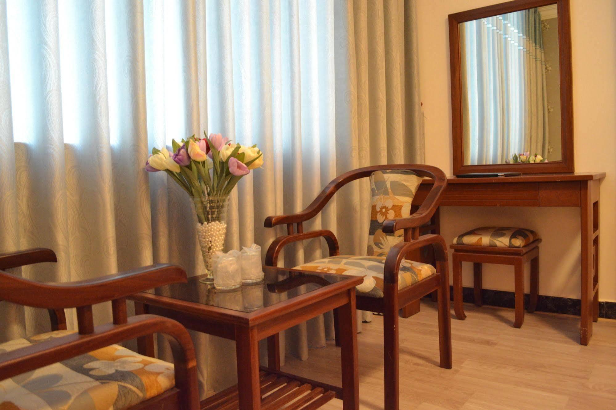 Pravina 2* Ho Chi Minh City