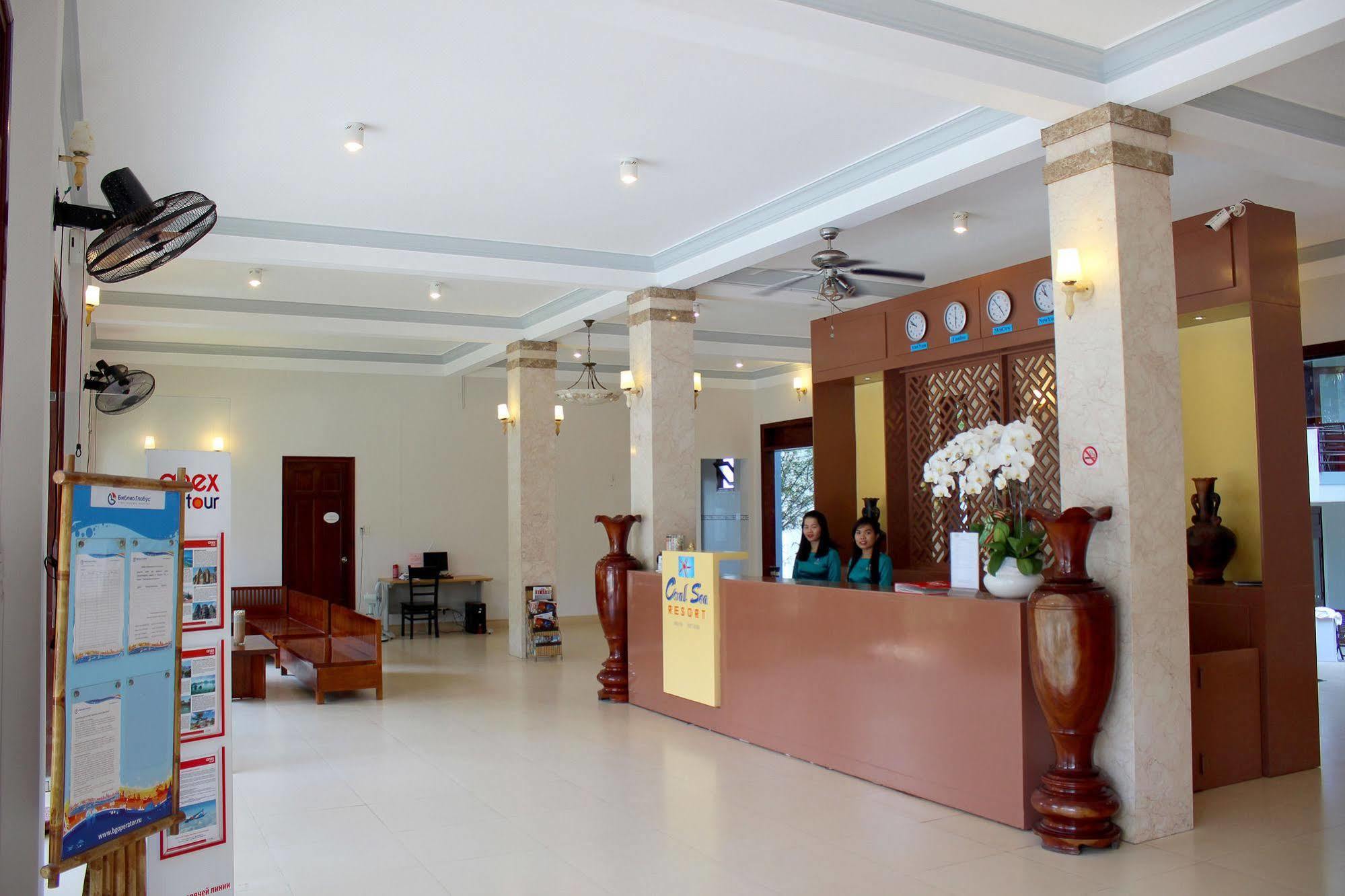 Hotel Coral Sea 3*