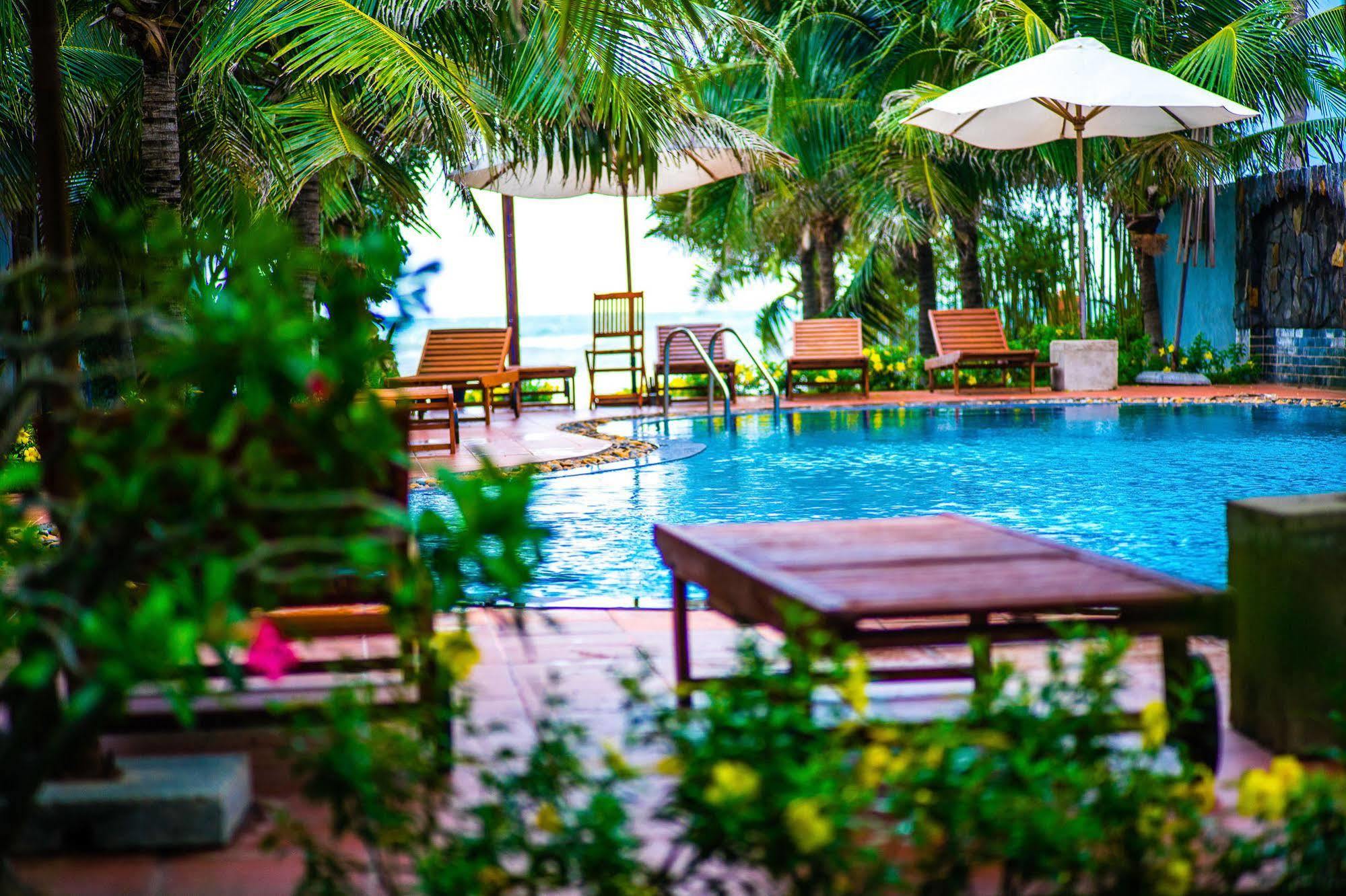 Hotel Coral Sea 3*