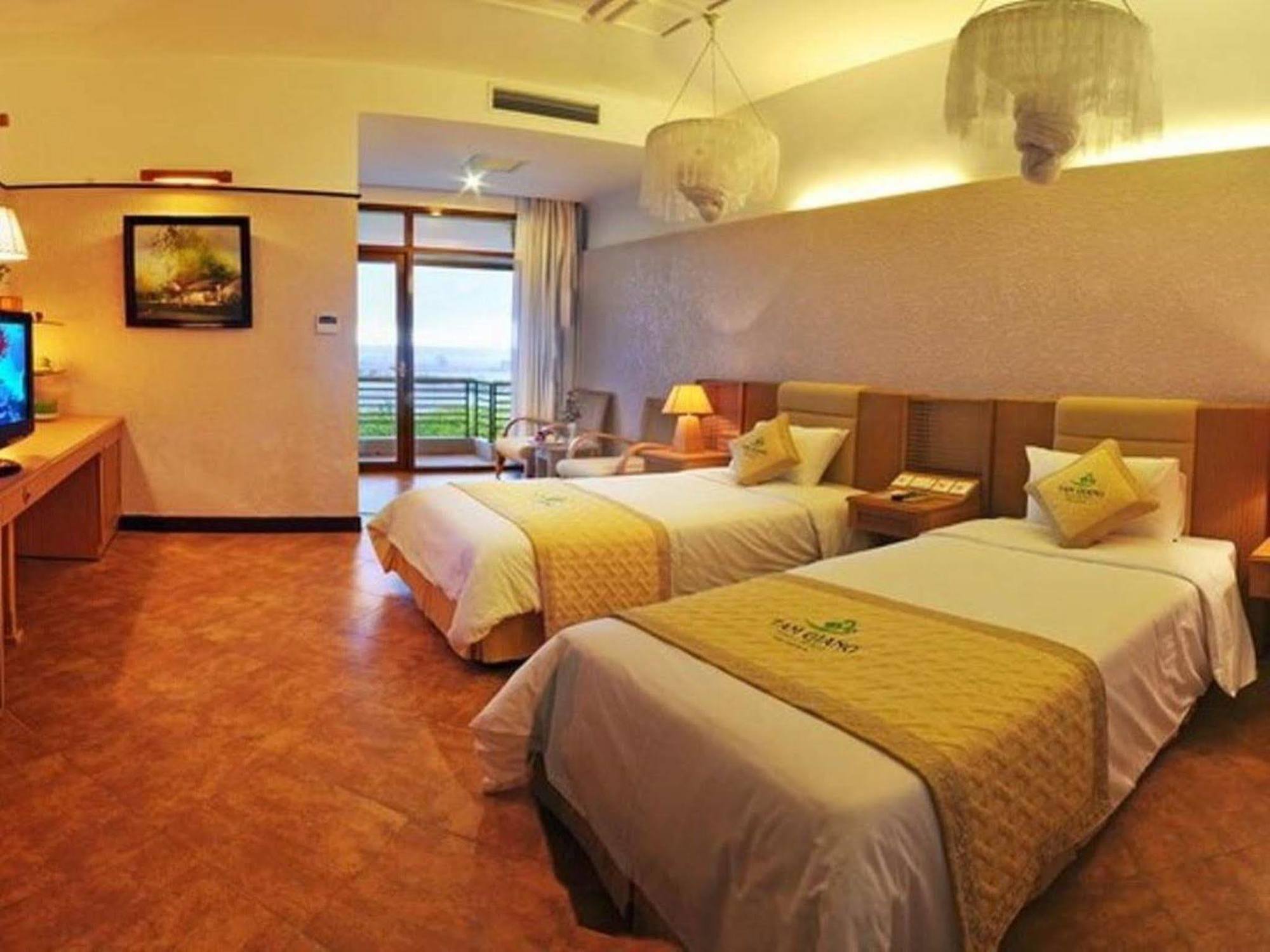 Resort Bavico & Tam Giang - Hue